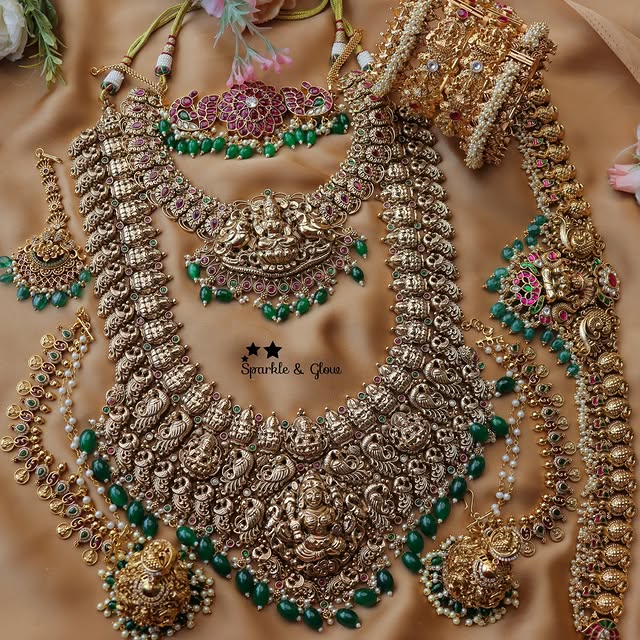 Premium Antique Temple Bridal Jewelry Set – nacklace.shop