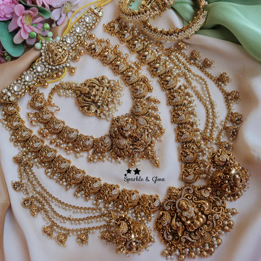Antique Gold Temple Bridal Jewelry Set – Lakshmi Design South Indian Collection by Necklace.shop
