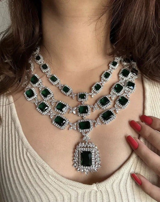 Emerald Majesty Layered Necklace – nacklace.shop